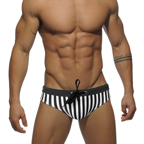 Seaside Beach Leisure Sports Tight Briefs